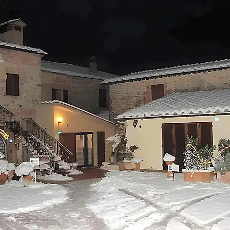 Antica Fonte Residenza Di Hotel Siena